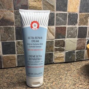 First Aid Beauty Ultra Repair Cream - Gray and Blue 8oz